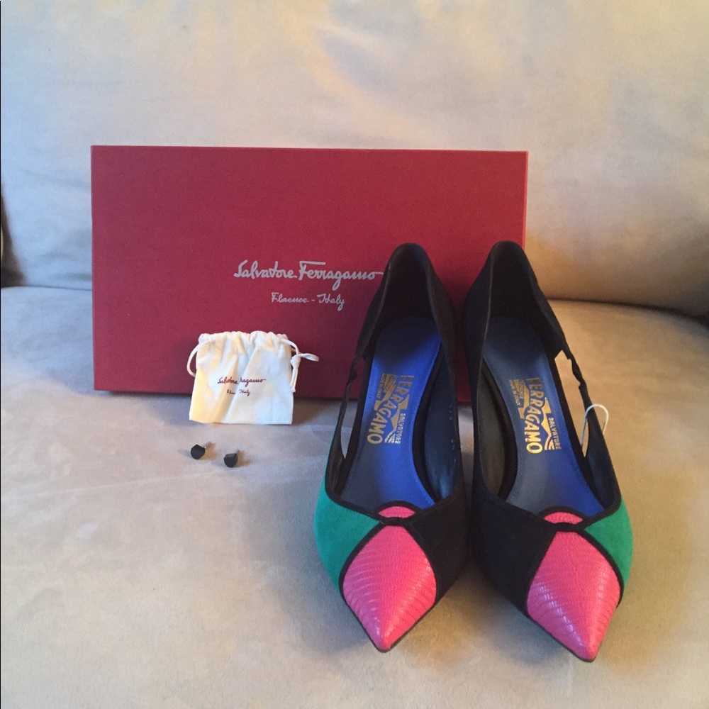 Beautiful designer shoes...New/Never Worn